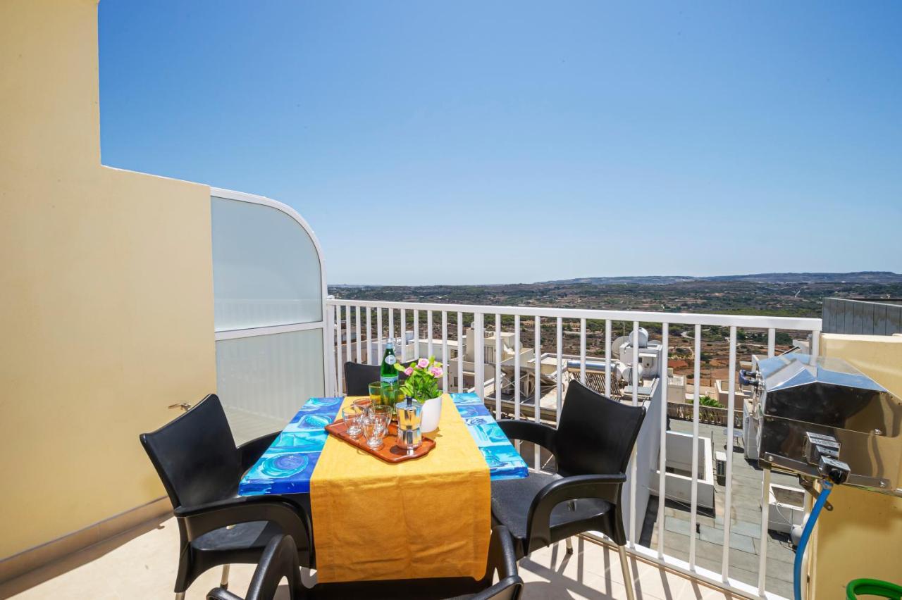 Summer Breeze Apartment With Panoramic Terrace - By Getawaysmalta Mellieħa Exteriér fotografie