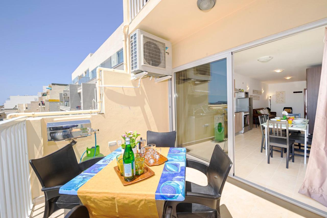 Summer Breeze Apartment With Panoramic Terrace - By Getawaysmalta Mellieħa Exteriér fotografie