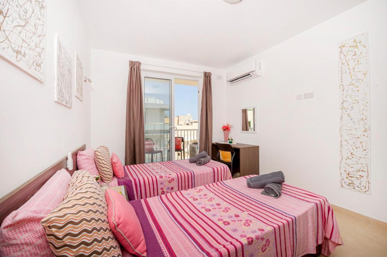 Summer Breeze Apartment With Panoramic Terrace - By Getawaysmalta Mellieħa Exteriér fotografie