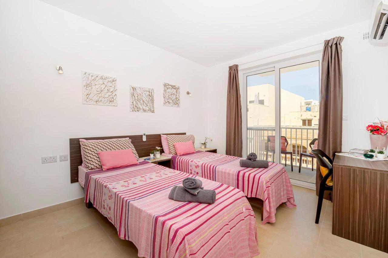 Summer Breeze Apartment With Panoramic Terrace - By Getawaysmalta Mellieħa Exteriér fotografie