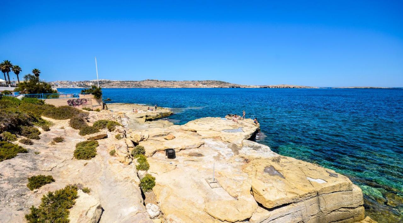 Summer Breeze Apartment With Panoramic Terrace - By Getawaysmalta Mellieħa Exteriér fotografie